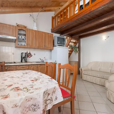 Apartment Romantic